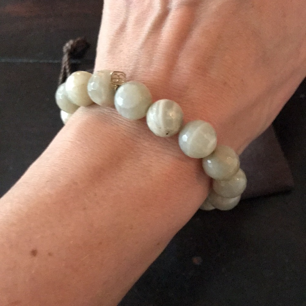 Sydney Evan beaded bracelet - Picture 4 of 6